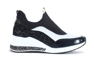 sneakersy-b-939-bia-002.jpg