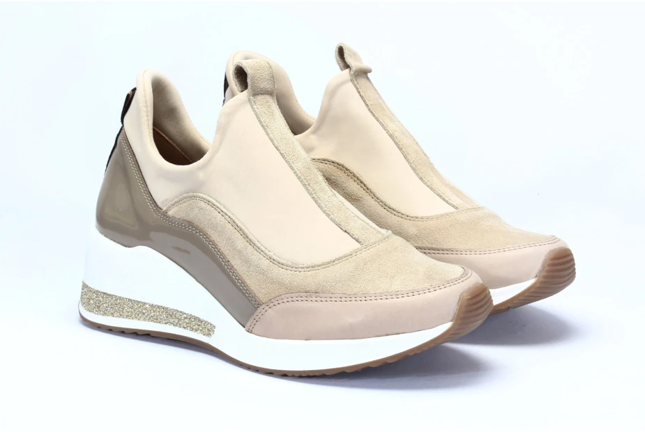 sneakersy-b-967-bez-001.jpg